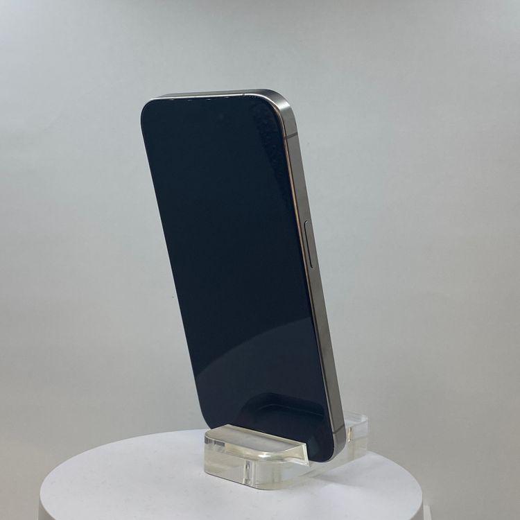 iPhone 15 Pro 256GB �ʥ���������˥��ࡡ�Хåƥ꡼100%��SIM�ե꡼