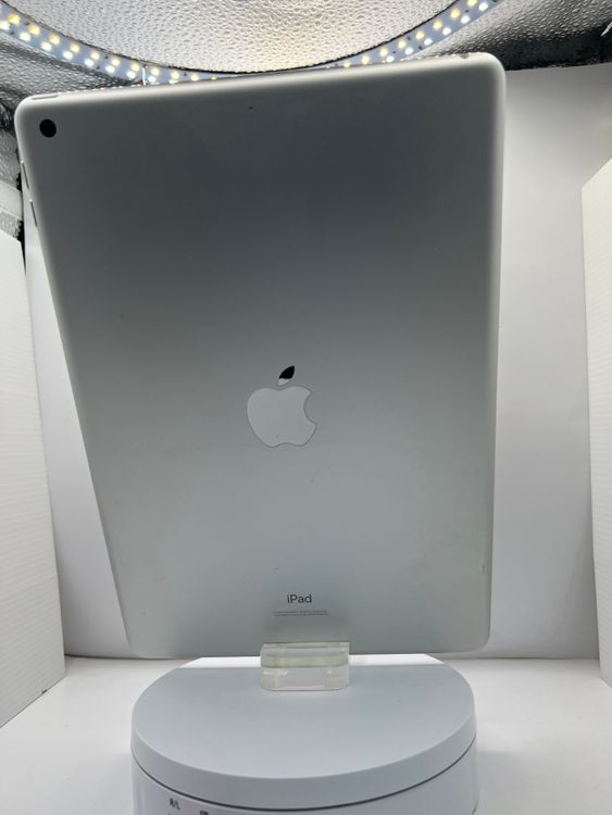 iPad7 32GB ����С����Хåƥ꡼100% WiFi��ǥ�