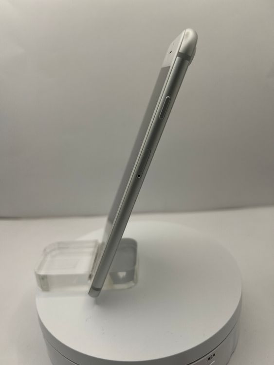 iPhone 8 Plus 64GB ����С� SB��SIM�ե꡼