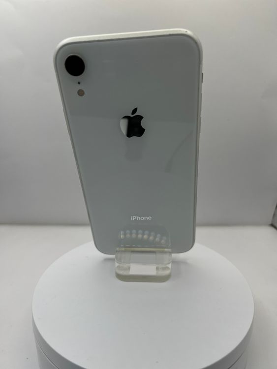 iPhone XR 128GB �ۥ磻�ȡ��Хåƥ꡼100% SIM�ե꡼