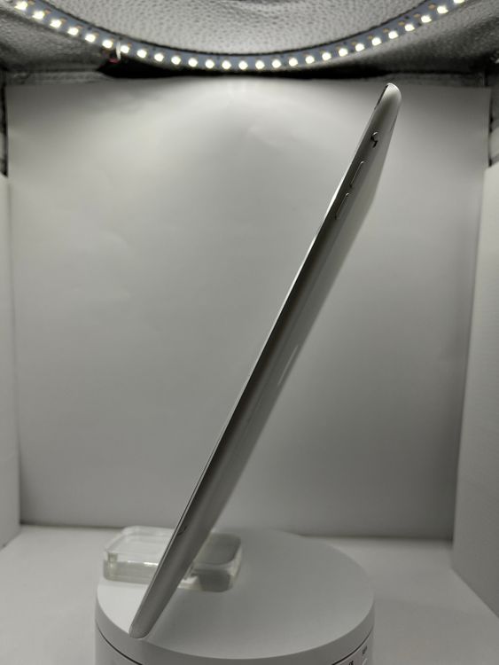 iPad Air 32GB ����С����Хåƥ꡼100% WiFi��ǥ�