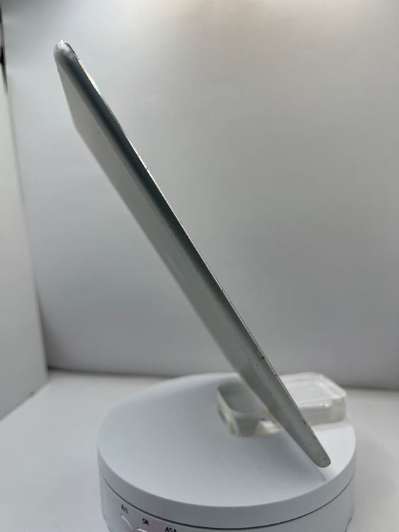 iPad mini4 128GB ����С����Хåƥ꡼100% WiFi��ǥ�