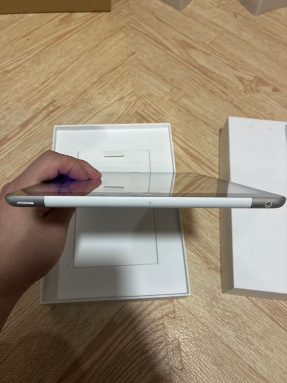 iPad 10.2 9 Wi-Fi+Cellular 64GB MK493J/A