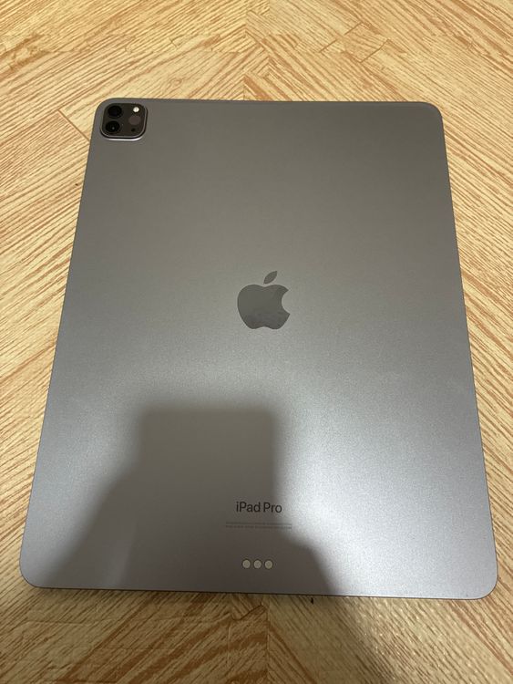 iPad Pro 12.9 6 Wi-Fi 128GB MNXP3J/A