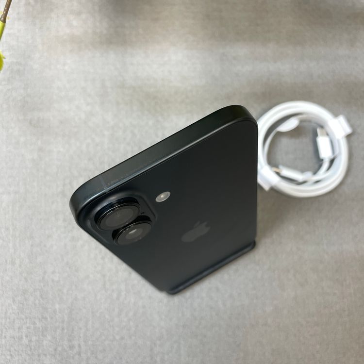 �Хåƥ꡼100% iPhone 16 128GB �֥�å� ������ SIM�ե꡼ ����̵��