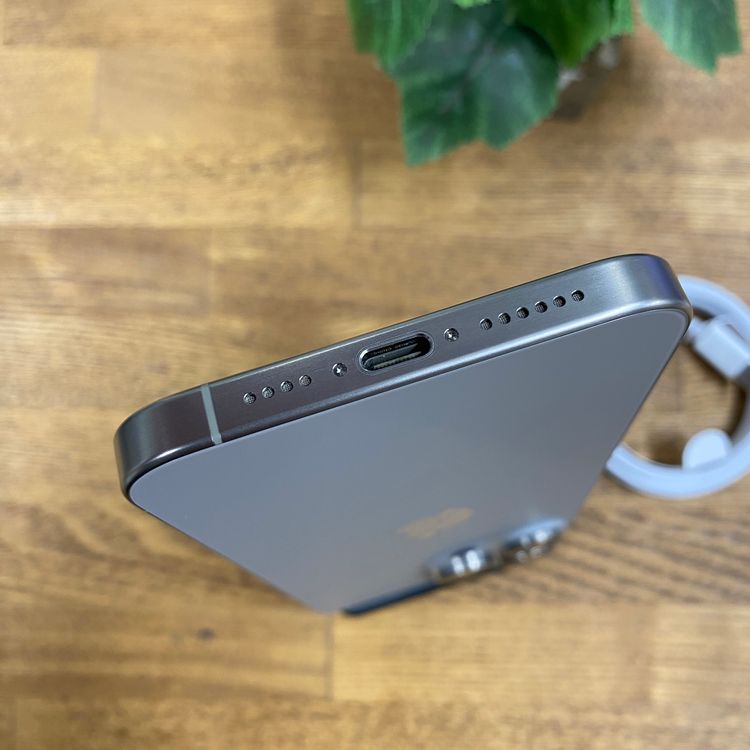 ����Ʊ��iPhone15ProMax 512GB �ʥ����� ������SIM�ե꡼����̵��