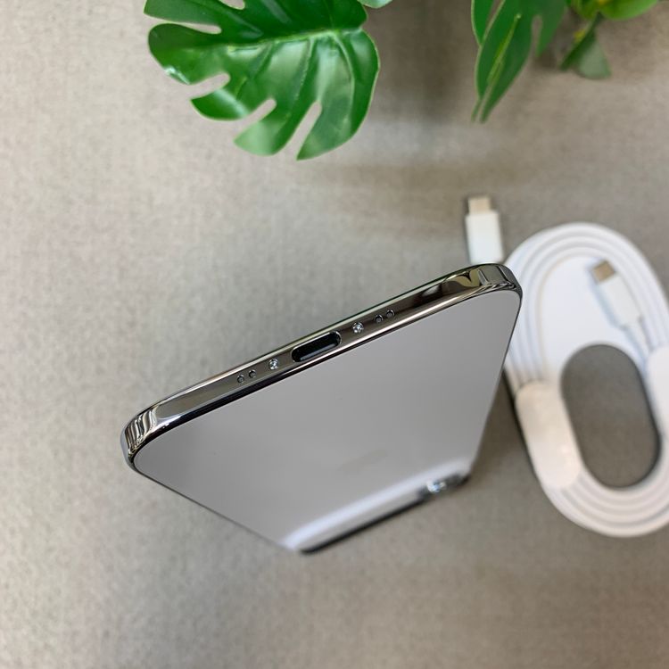 �Хåƥ꡼ 100%iPhone Air 256GB �������֥롼 ������ SIM�ե꡼ ����̵��