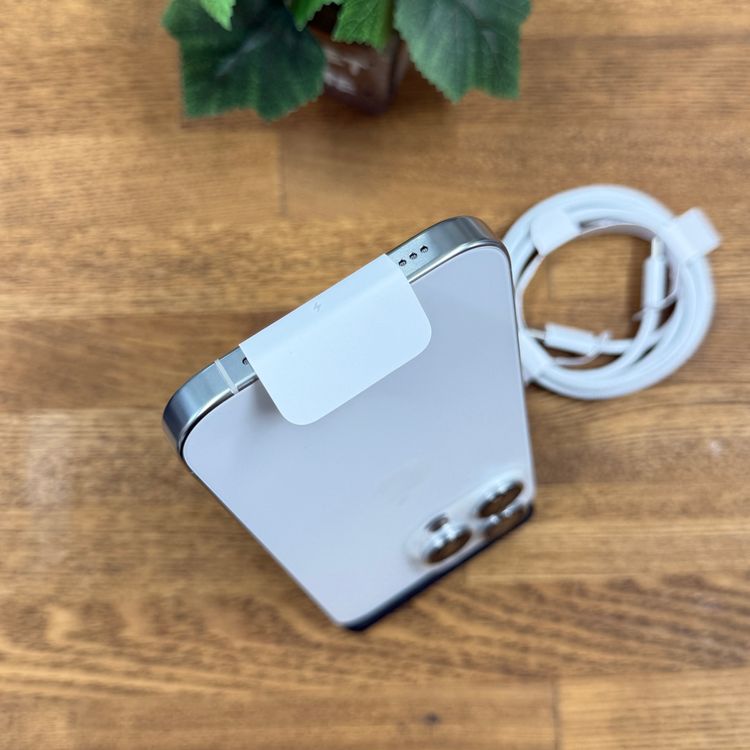 ���ʡ�̤���� iPhone 16Pro 256GB �ۥ磻�� ������ SIM�ե꡼����̵��