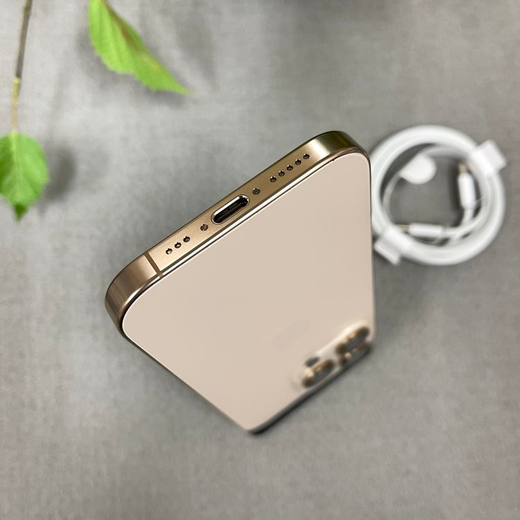 �Хåƥ꡼ 93% iPhone16Pro 256GB �ǥ����� ������ SIM�ե꡼����̵��