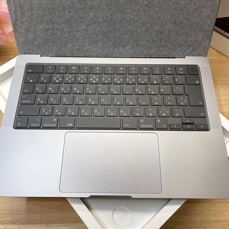 ���ʡ�̤���� MacBook Pro 14����� M1Pro ���å� 1TB WC6GV