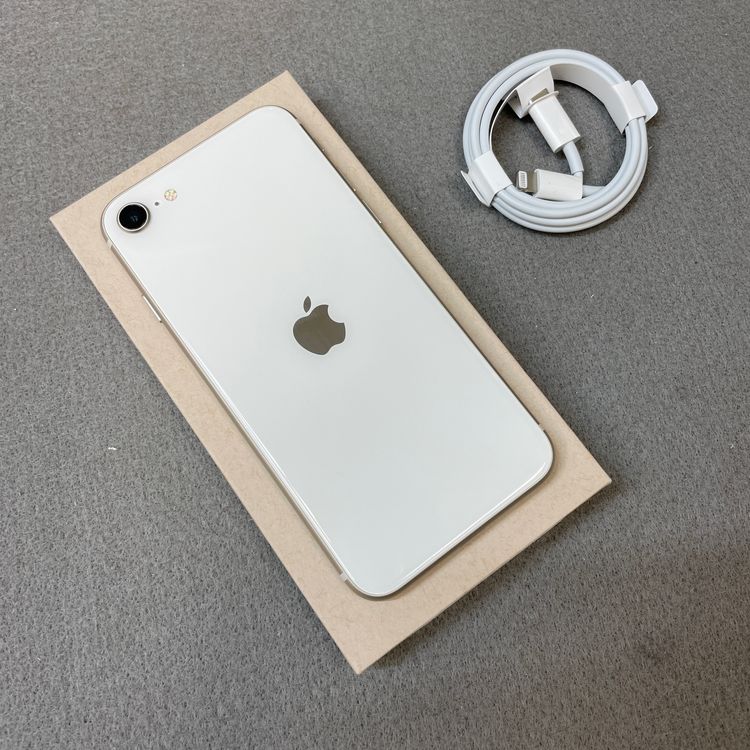 �Хåƥ꡼ 100% iPhone SE3 64GB �������饤�� ������ SIM�ե꡼ ����̵��