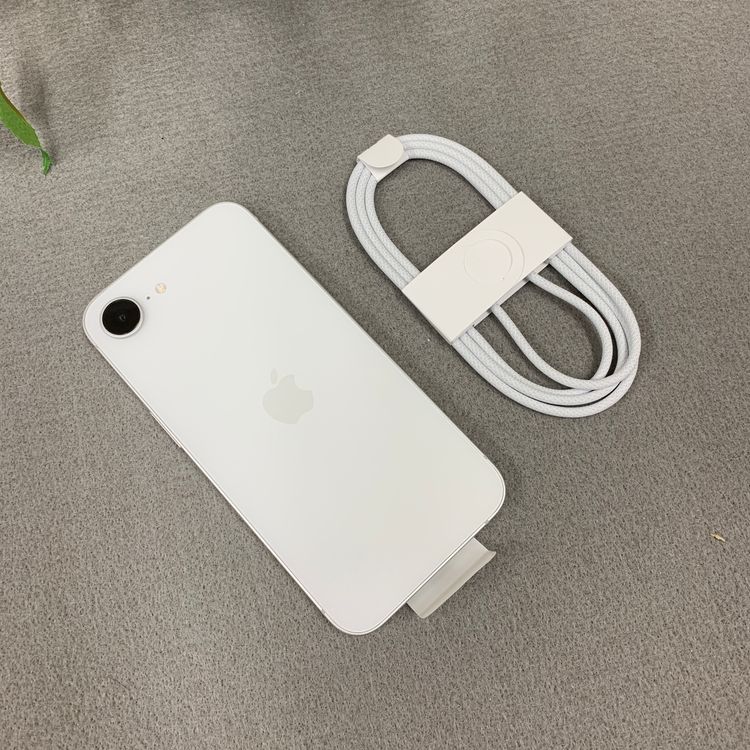 ���ʡ�̤���� iPhone 16e 512GB �ۥ磻�� ������SIM�ե꡼ ����̵��