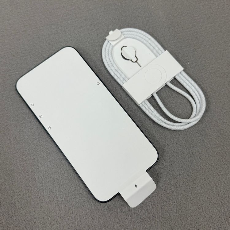 ���ʡ�̤���� iPhone 16e 256GB �֥�å� ������SIM�ե꡼ ����̵��