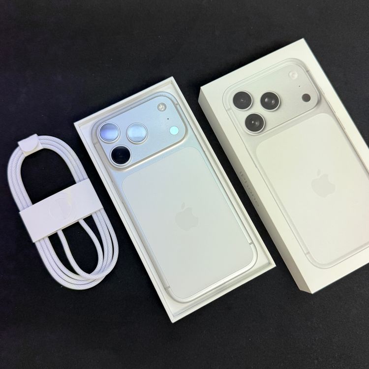 �Хåƥ꡼98% iPhone 17Pro 256GB ����С� Apple�� SIM�ե꡼