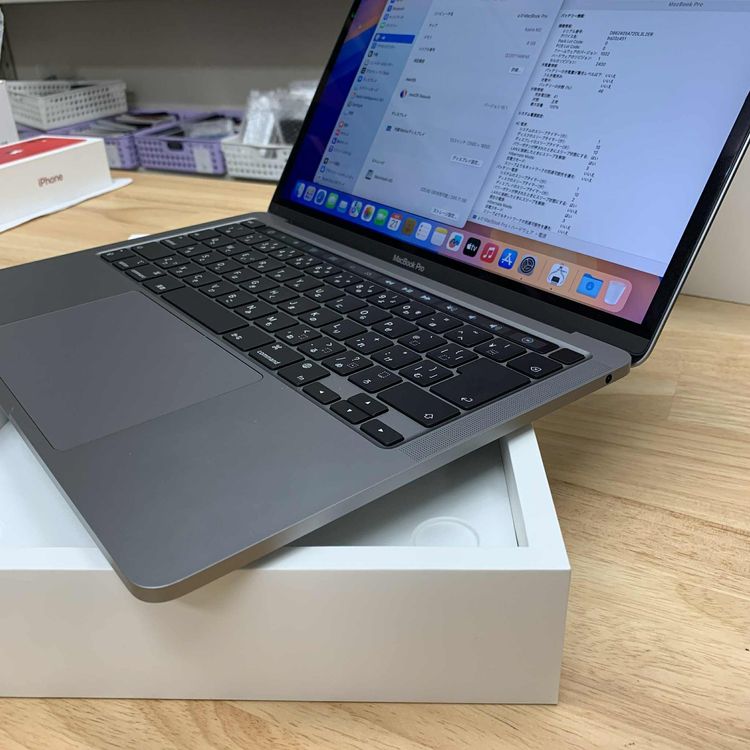 新品同様 MacBook Pro 13インチ M2チップ スペースグレー 送料無料 H6KH5