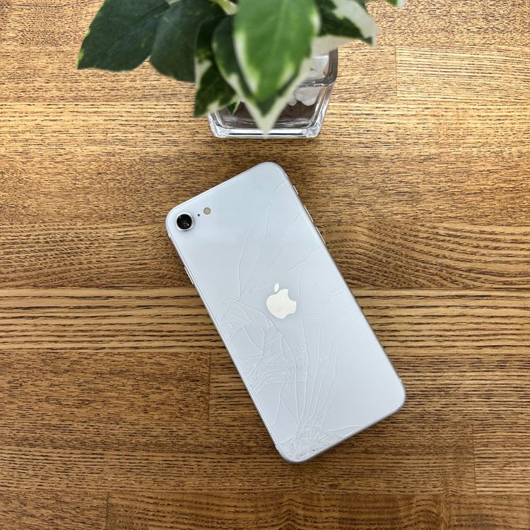 iPhone SE2 64GB �ۥ磻�� ������ SIM�ե꡼ ����̵��