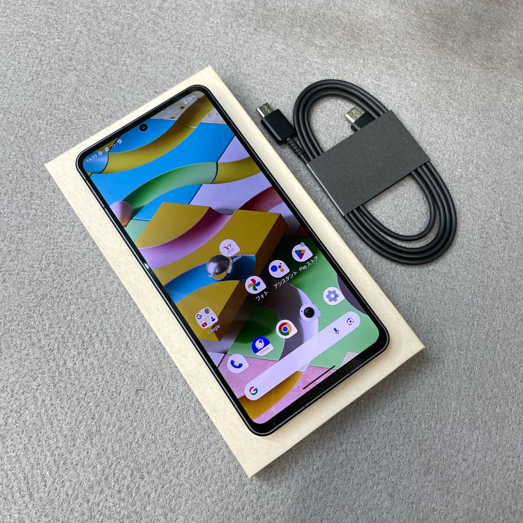 AQUOS R8 Pro 256GB �֥�å� ������ SIM�ե꡼����̵��