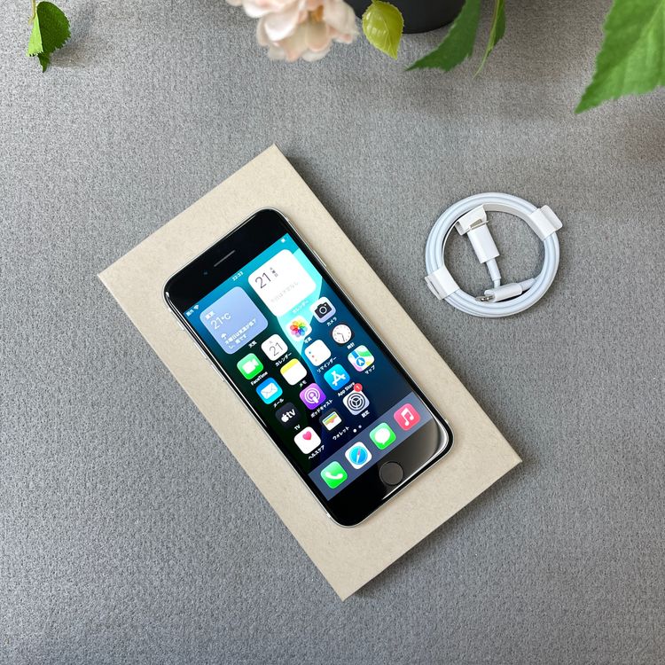 ���� iPhone SE2 64Gb �ۥ磻�� ������ SIM�ե꡼ ����̵�� 13826