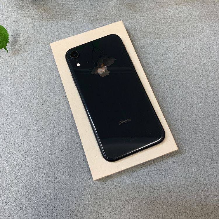 iPhone XR 128GB �֥�å� ������ SIM�ե꡼����̵��