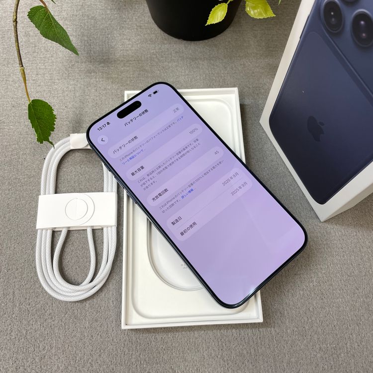 ����Ʊ�� iPhone17 ProMax 256GB �ǥ����ץ֥롼 ������ SIM�ե꡼����̵��