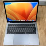 MacBook Pro 13インチ 2017 Core i5 256GB 送料無料 HHV2L