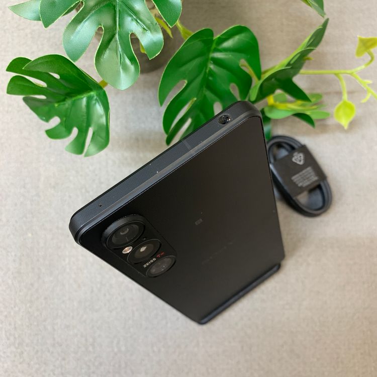 Sony Xperia 1 VI SO-51E 256GB �֥�å� �ɥ����� SIM�ե꡼����̵��
