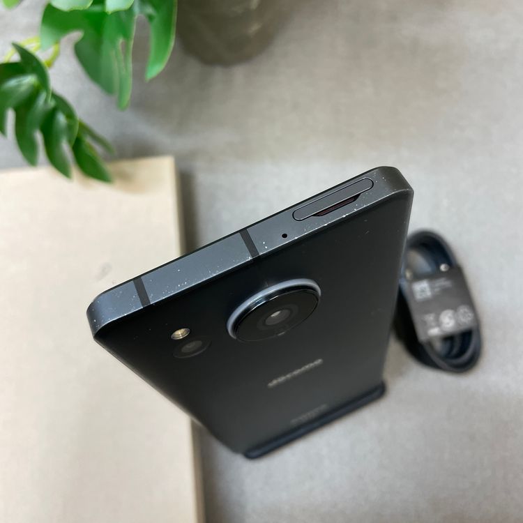 AQUOS sense7 128GB �֥�å� ������ SIM�ե꡼ ����̵��