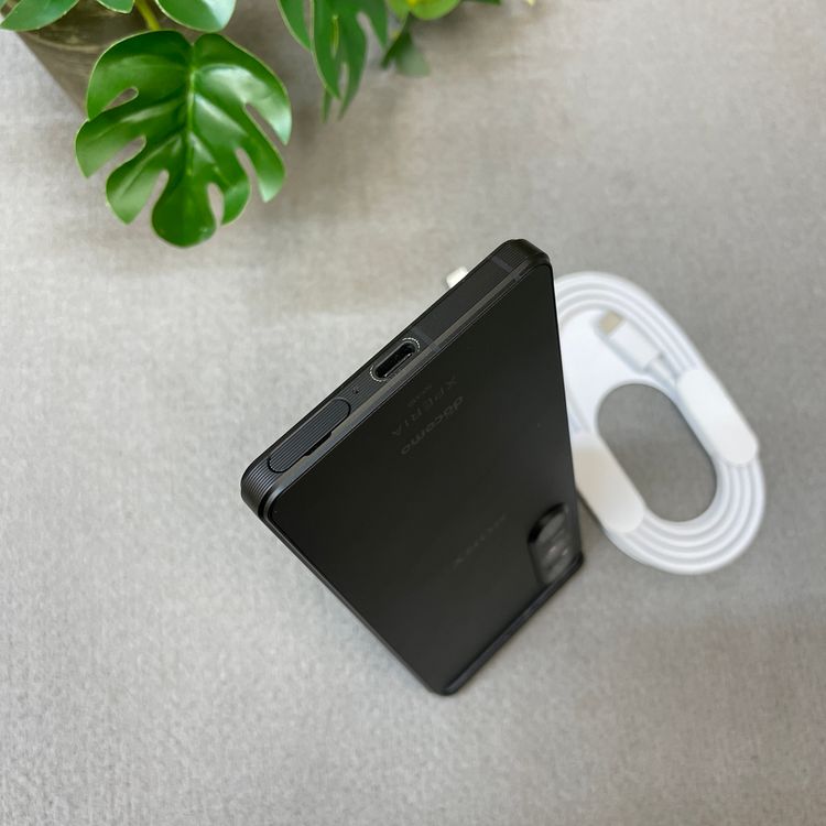 Sony Xperia 1 V SO-51D 256GB �֥�å� ������ SIM�ե꡼����̵��