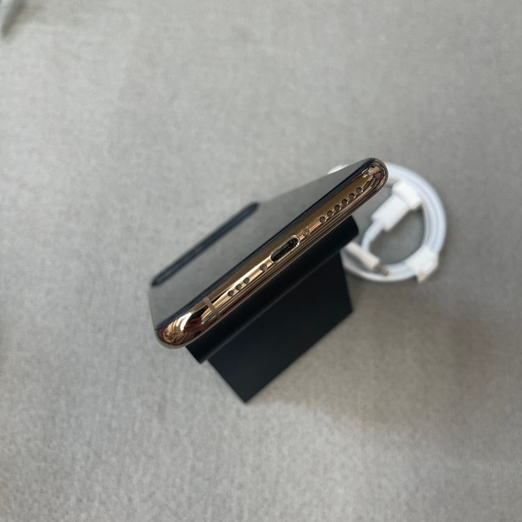 iPhone XS 256GB ������� ����SIM�ե꡼ ����̵��