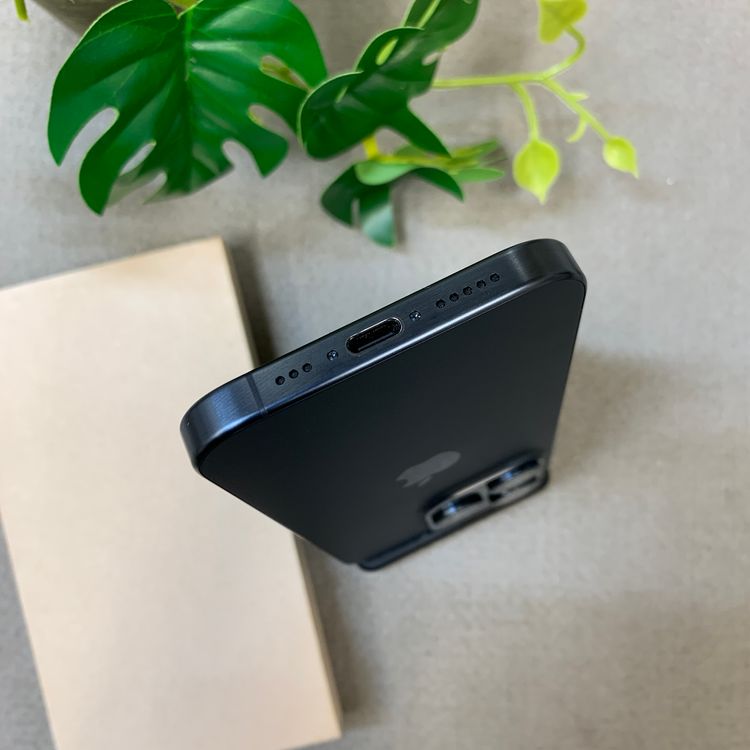 �Хåƥ꡼100% iPhone 15Pro 128GB �֥롼 ������ SIM�ե꡼����̵��
