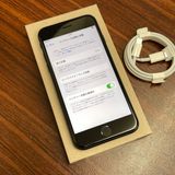 �Хåƥ꡼ 97% iPhone SE3 64GB �ߥåɥʥ��� ������ SIM�ե꡼ ����̵��