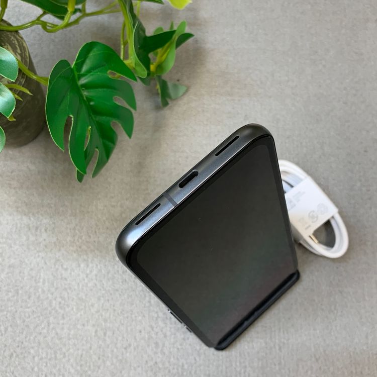 �Хåƥ꡼99% Google Pixel 8a 128Gb Obsidian ����SIM�ե꡼