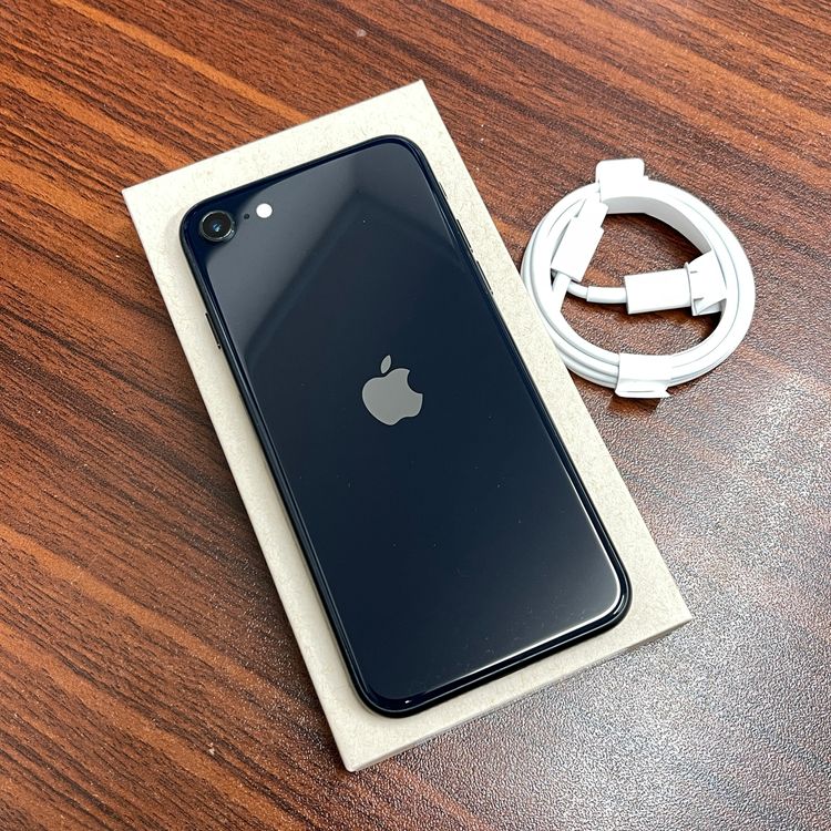 �Хåƥ꡼ 98% iPhone SE3 64GB �ߥåɥʥ��� ������ SIM�ե꡼ ����̵��