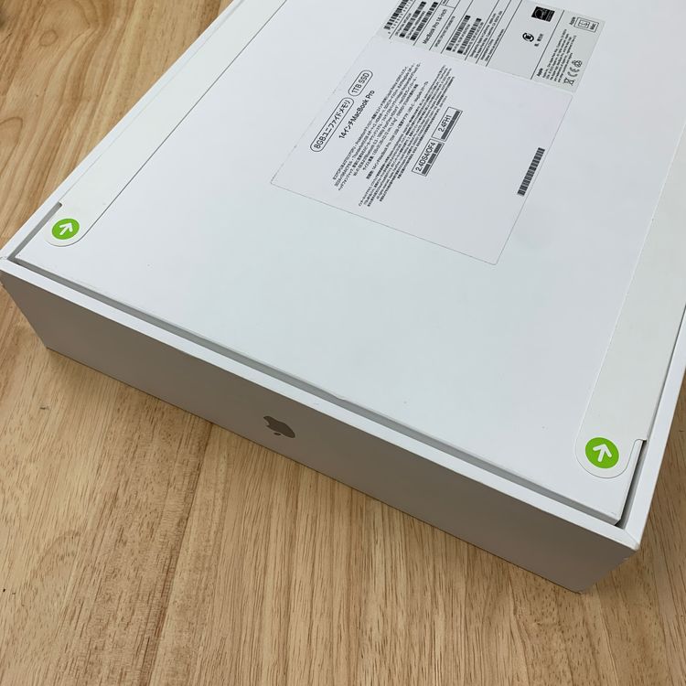 ����,̤����MacBook Pro 14����� M3���åץ��ڡ������졼1TB ����̵�� WH0W3