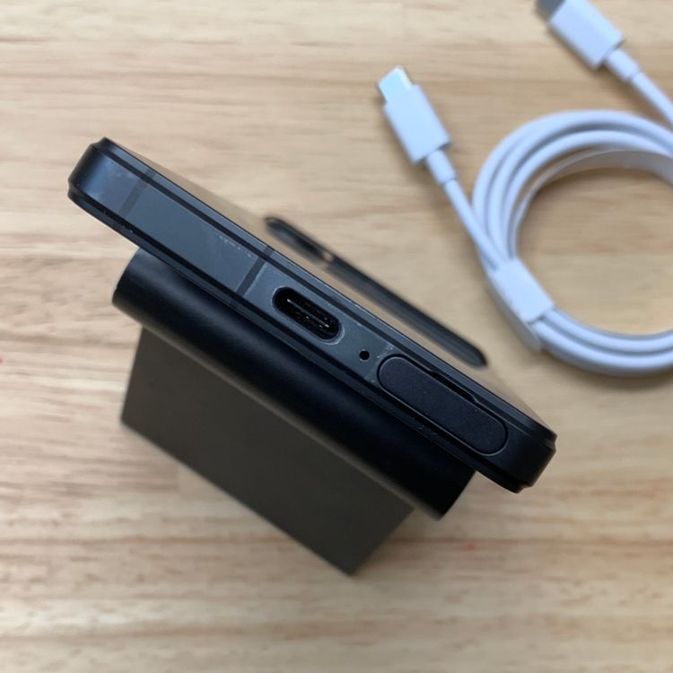 Xperia 5 V SO-53D 128GB �֥�å� �ɥ����� SIM�ե꡼ ����̵��