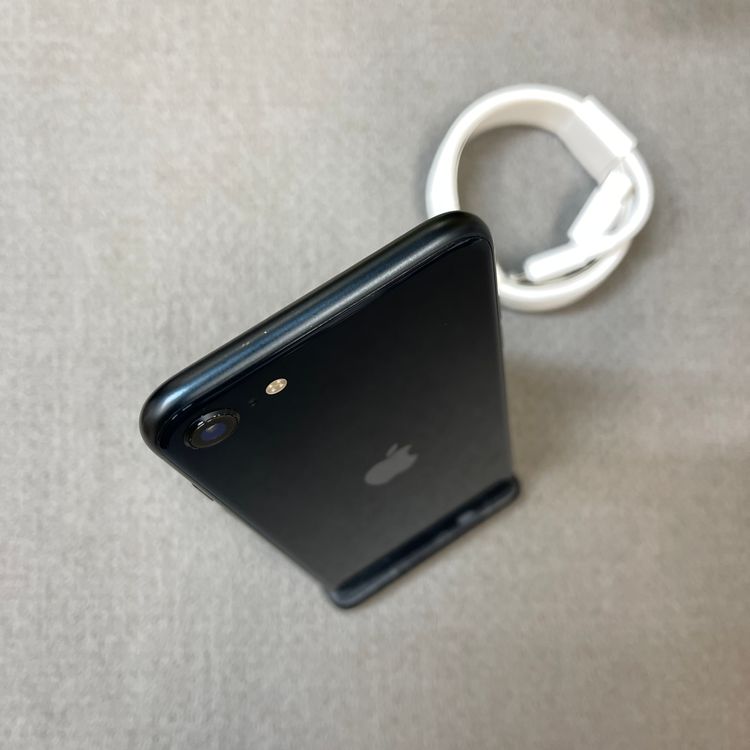 iPhone SE�裳���� 128GB �ߥåɥʥ��� ������SIM�ե꡼����̵��