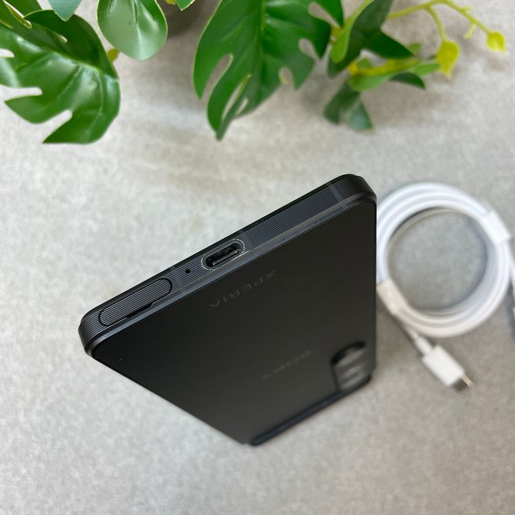Sony Xperia 1 VI SOG13 256GB �֥�å� AU�� SIM�ե꡼����̵��