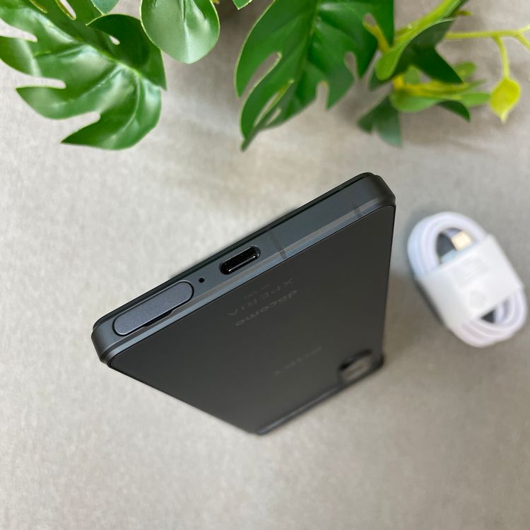 Xperia 5 V SO-53D 128GB �֥�å� �ɥ����� SIM�ե꡼ ����̵��