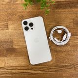 iPhone15ProMax 256GB �ۥ磻��  ������SIM�ե꡼����̵��
