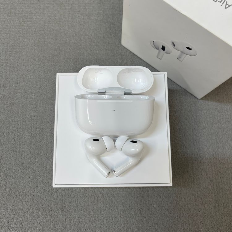 AirPods Pro����2����ˡ��ۥ磻�� ȯ��̵�� CGGHK