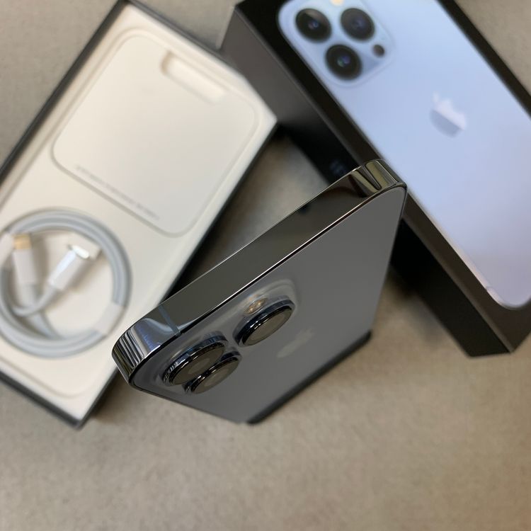 �Хåƥ꡼100�� iPhone 13Pro 256GB ������֥롼 ����SIM�ե꡼ ����̵��