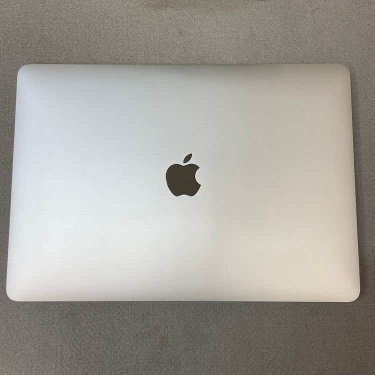 �Хåƥ꡼94% MacBook Pro 13����� 2020 M1 8GB SSD 256GB