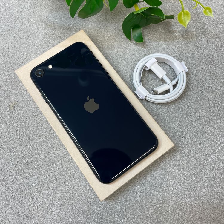�Хåƥ꡼ 91% iPhone SE�裳���� 64GB �ߥåɥʥ��� ������ SIM�ե꡼