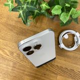 �Хåƥ꡼94% iPhone 15Pro 128GB �ۥ磻�� ������ SIM�ե꡼