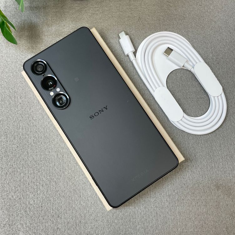 Xperia 1 VII SO-51F 256GB ���졼�ȥ֥�å� �ɥ����� SIM�ե꡼����̵��