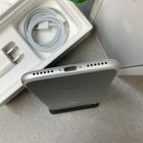����Ʊ�� iPhone 7 32GB ����С������� SIM�ե꡼ ����̵��