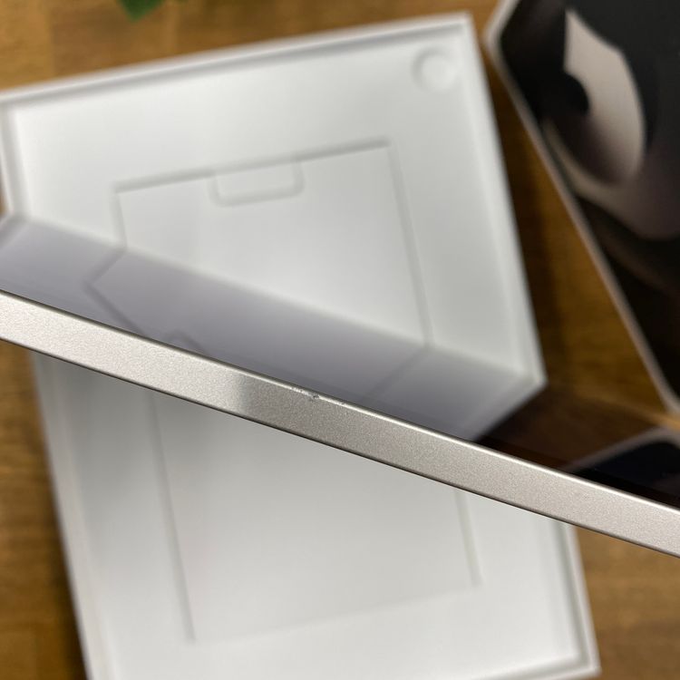 iPad Air(��5����) M1 64GB �������饤�� Wi-Fi��ǥ� ����̵��