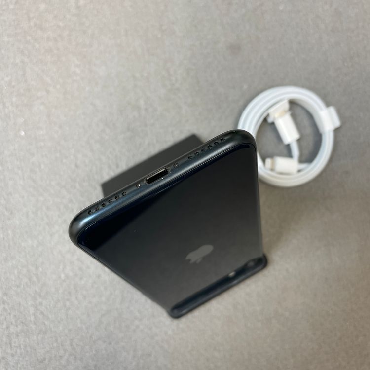 �Хåƥ꡼ 99% iPhone SE3 64GB �ߥåɥʥ��� ������ SIM�ե꡼ ����̵��