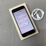 �Хåƥ꡼ 99% iPhone SE3 64GB �������饤�� ������ SIM�ե꡼ ����̵��