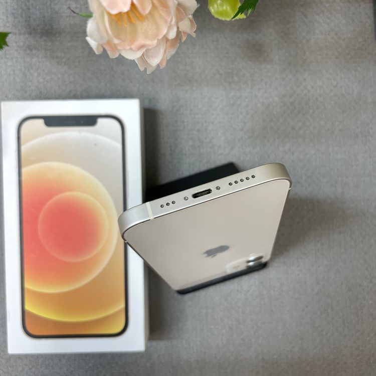 iPhone 12 �ۥ磻�� 64GB ����SIM�ե꡼ ����̵��